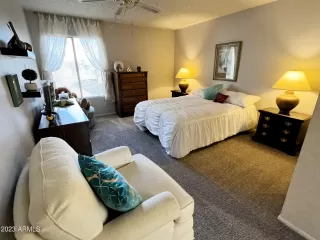 Photo #4: 6680788 Listing