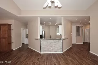 Photo #6: 6680892 Listing 