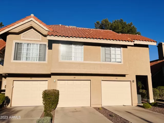 MLS: 6680960 Condo For Sale