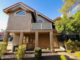 Photo #2: 6680960 Listing