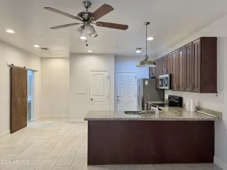 Photo #1: 6681297 Listing