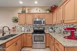 Photo #3: 6681508 Listing