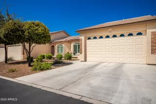 Photo #6: 6681508 Listing