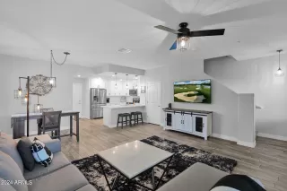 Photo #2: 6681663 Listing 