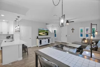 Photo #3: 6681663 Listing 