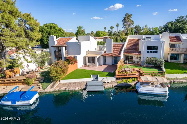 MLS: 6681689 Condo For Sale