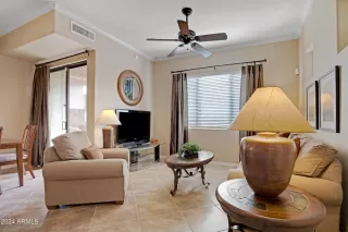 Photo #2: 6681810 Listing