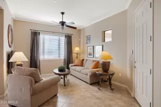 Photo #3: 6681810 Listing