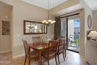 Photo #4: 6681810 Listing