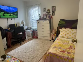 Photo #5: 6681848 Listing