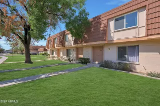 Photo #2: 6681902 Listing