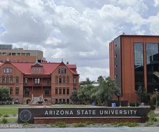 Photo #4: 6682398 Listing