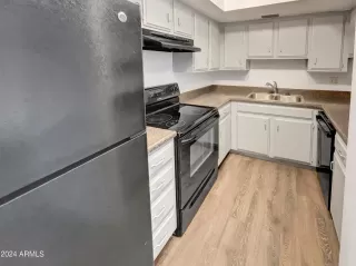 Photo #5: 6682463 Listing 