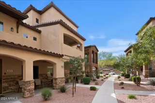 Photo #2: 6682581 Listing 