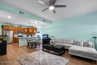 Photo #5: 6682581 Listing 