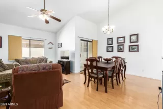 Photo #3: 6682766 Listing