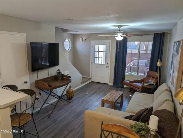 MLS: 6682839 Condo For Sale