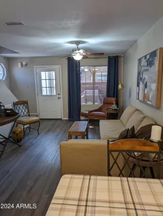 Photo #5: 6682839 Listing 