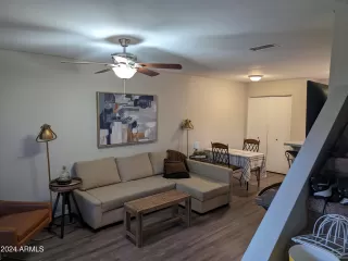 Photo #6: 6682839 Listing 