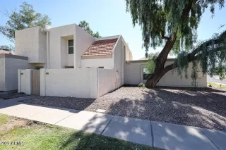 Photo #1: 6683035 Listing