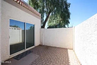 Photo #2: 6683035 Listing