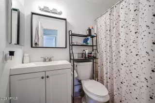 Photo #6: 6683035 Listing