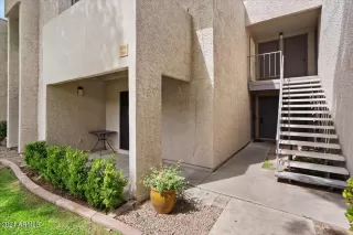 Photo #1: 6683286 Listing