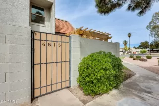 Photo #6: 6683504 Listing