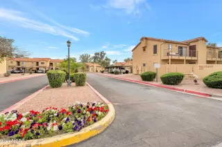 Photo #3: 6683683 Listing 