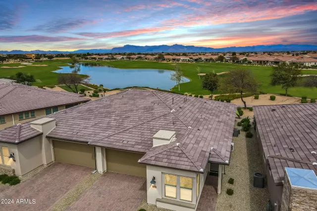 MLS: 6683920 Condo For Sale