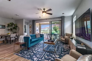 Photo #3: 6683920 Listing