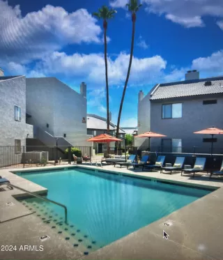 Photo #1: 6684280 Listing