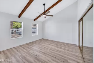 Photo #4: 6684644 Listing 