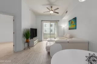 Photo #5: 6685169 Listing 