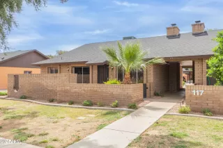 Photo #2: 6685256 Listing 