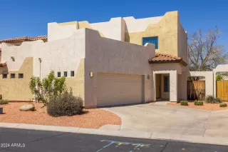 Photo #1: 6685263 Listing 