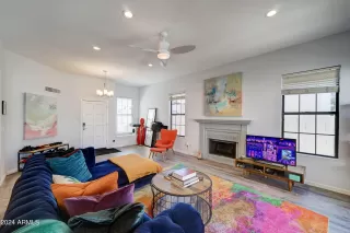 Photo #2: 6685334 Listing 