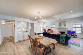 Photo #3: 6685334 Listing 