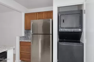 Photo #5: 6685378 Listing 