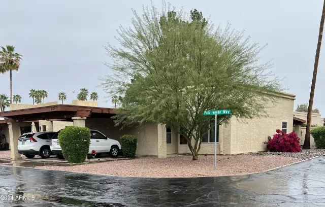 MLS: 6685953 Condo For Sale