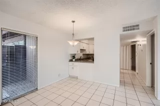 Photo #2: 6686551 Listing 