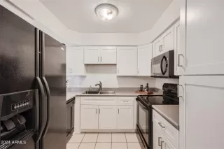 Photo #3: 6686551 Listing 