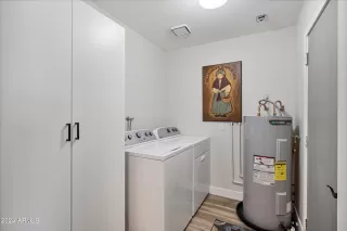 Photo #2: 6686668 Listing