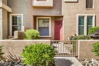 Photo #1: 6686740 Listing 