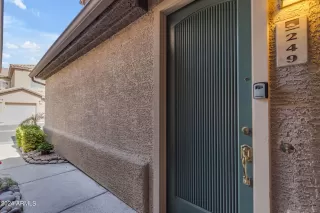 Photo #3: 6686784 Listing 