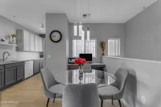 Photo #4: 6686784 Listing 