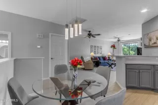 Photo #5: 6686784 Listing 