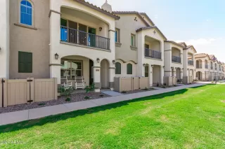 Photo #1: 6686873 Listing 