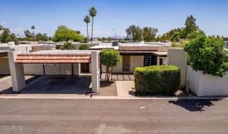 Photo #1: 6686942 Listing