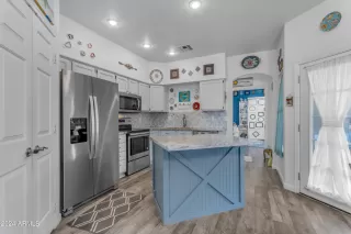 Photo #3: 6686979 Listing 